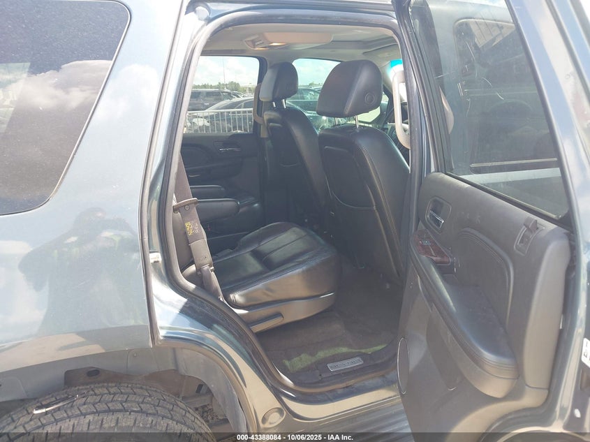 2007 GMC Yukon Denali VIN: 1GKFK63827J173908 Lot: 43388084