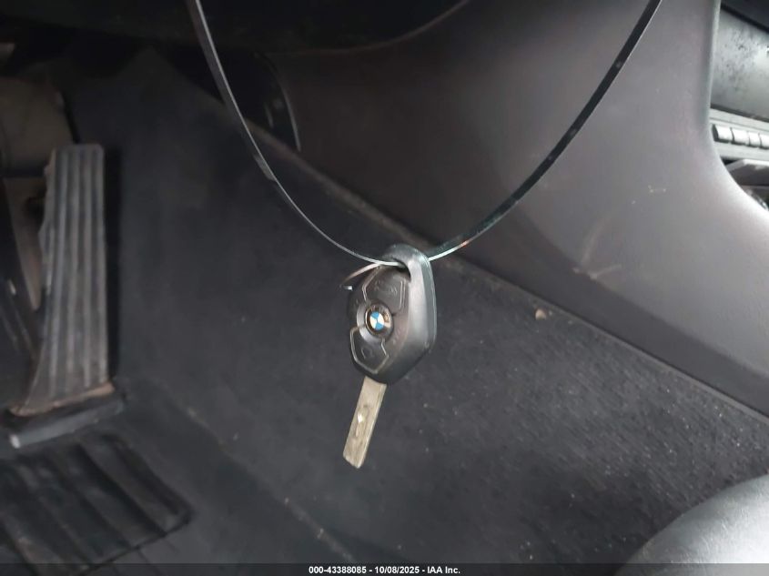 2006 BMW 330Ci VIN: WBABW53416PZ39335 Lot: 43388085