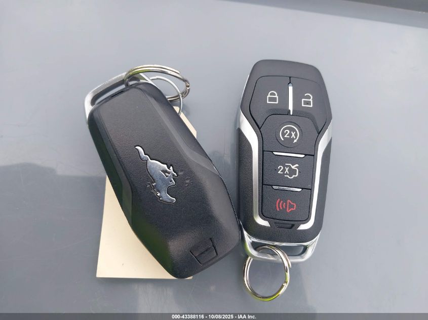 2016 Ford Mustang Ecoboost Premium VIN: 1FATP8UH8G5291597 Lot: 43388116