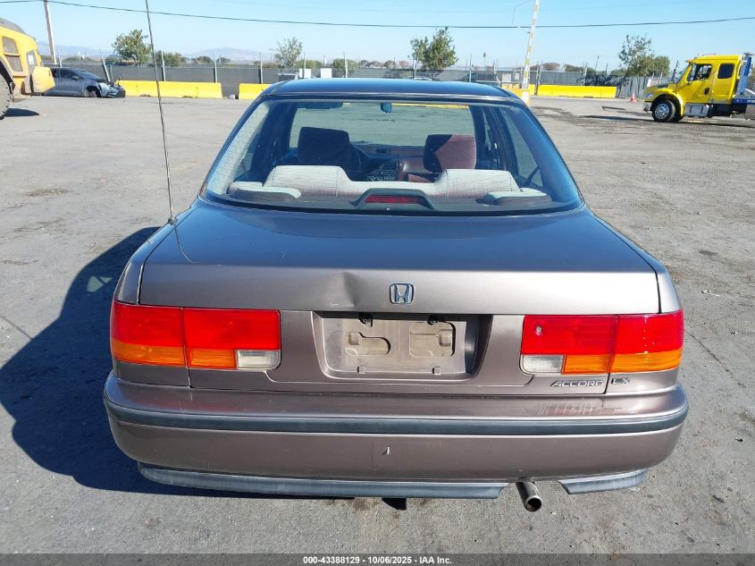 1993 Honda Accord Lx VIN: JHMCB7656PC007044 Lot: 43388129