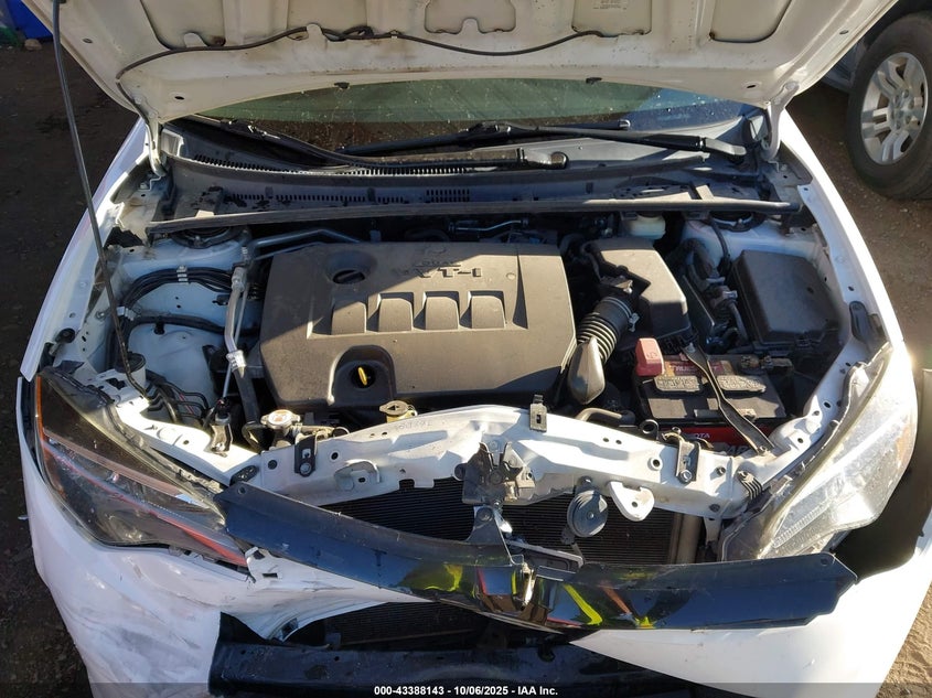 2018 TOYOTA COROLLA LE 2T1BURHE0JC052608