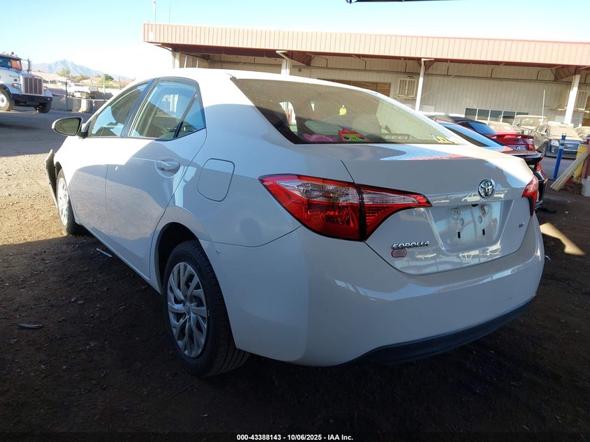 2018 TOYOTA COROLLA LE 2T1BURHE0JC052608