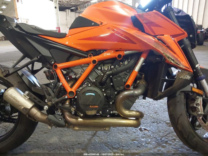 2024 Ktm 1290 Super Duke R VIN: VBKV39401RM989555 Lot: 43388148