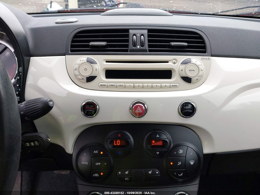 2015 Fiat 500E Battery Electric VIN: 3C3CFFGE1FT549836 Lot: 43388152