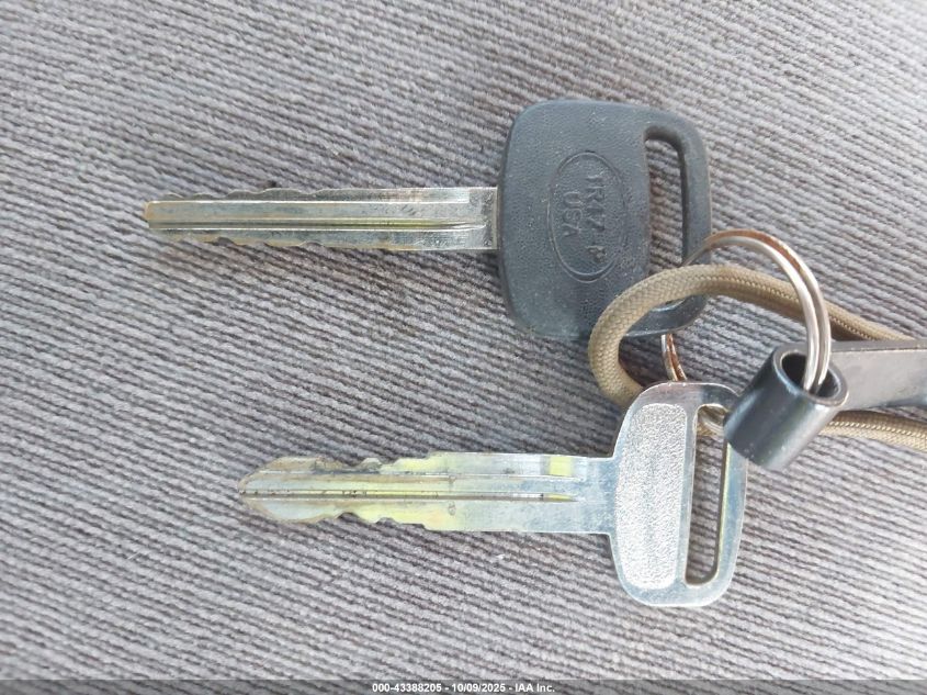 2002 Toyota Tacoma Base V6 VIN: 5TEWN72N32Z099946 Lot: 43388205