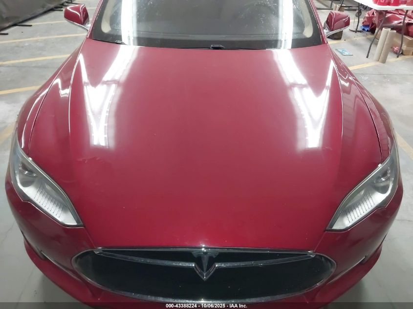 2013 Tesla Model S VIN: 5YJSA1CN2DFP16568 Lot: 43388224