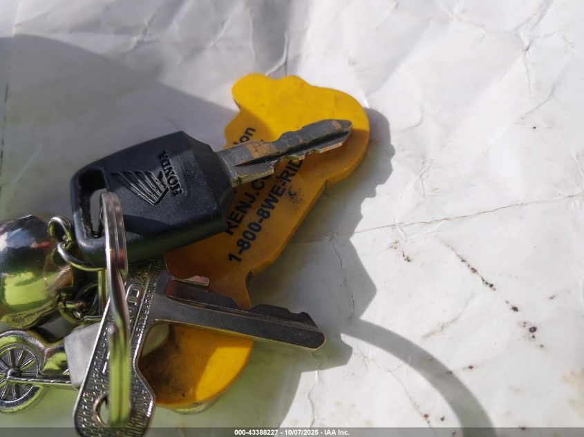 2023 Honda Vt1300 Cxa VIN: JH2SC6167PK700058 Lot: 43388227