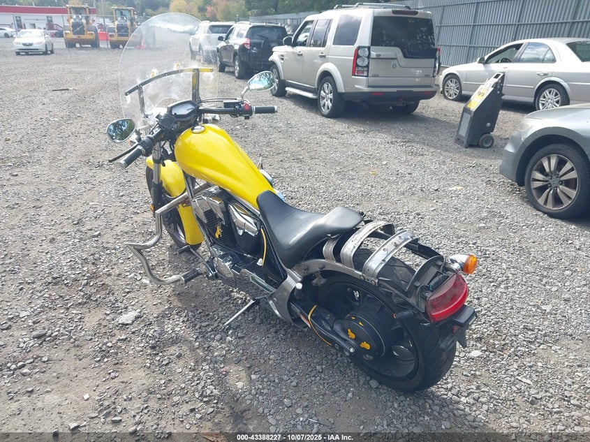 JH2SC6167PK700058 2023 HONDA VT photo no. 3