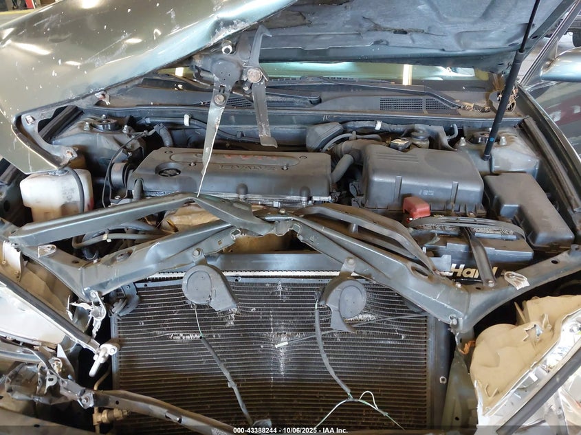 2002 Toyota Camry Le VIN: 4T1BE32K02U606402 Lot: 43388244