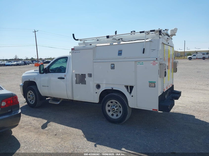 2013 Chevrolet Silverado 3500Hd Work Truck VIN: 1GB3CZCG0DF151560 Lot: 43388262