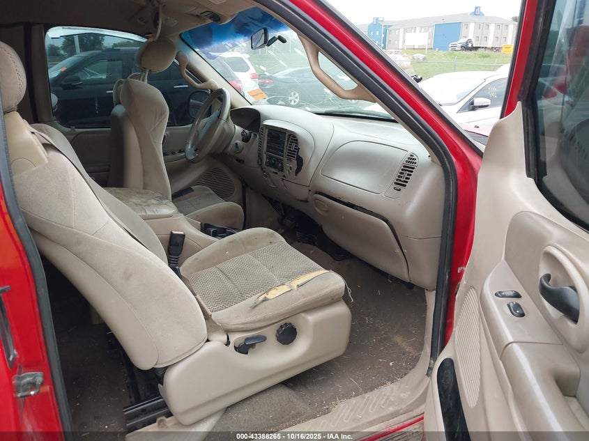 1FTRX18L51NA93660 2001 FORD F-150 photo no. 5