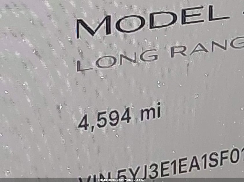 2025 Tesla Model 3 Long Range Rear-Wheel Drive VIN: 5YJ3E1EA1SF016900 Lot: 43388302