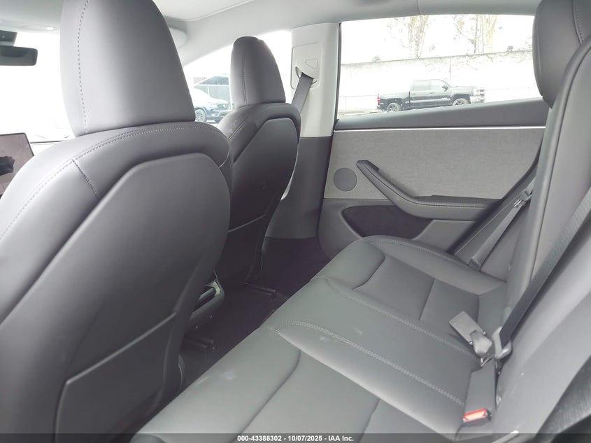 2025 Tesla Model 3 Long Range Rear-Wheel Drive VIN: 5YJ3E1EA1SF016900 Lot: 43388302