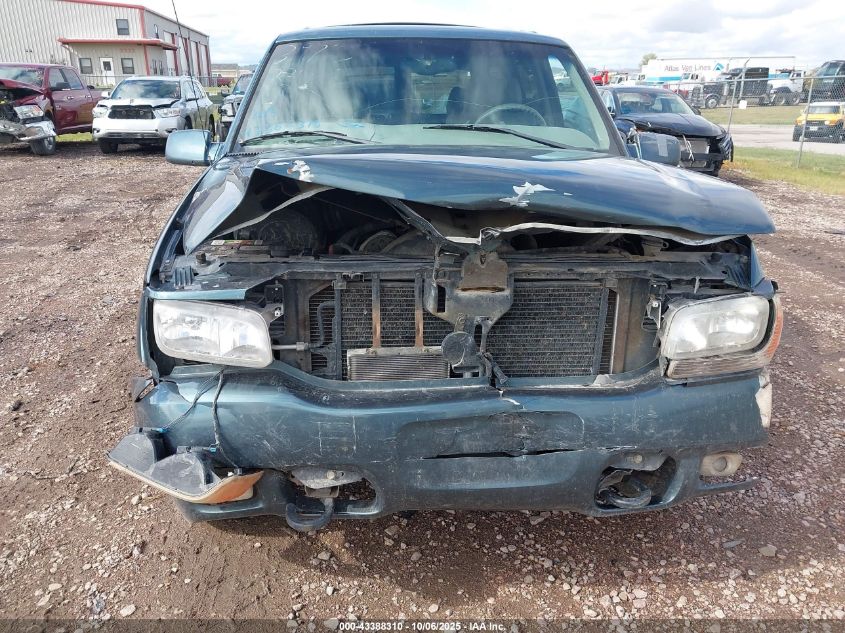 2000 GMC Yukon Denali VIN: 1GKEK13R6YR137245 Lot: 43388310