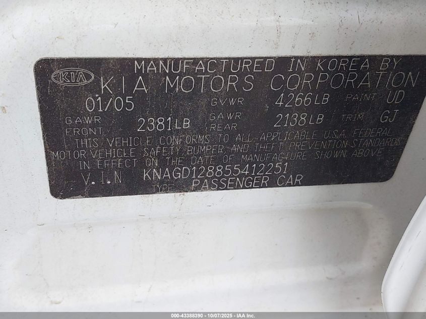 2005 Kia Optima Ex V6/Lx V6 VIN: KNAGD128855412251 Lot: 43388390