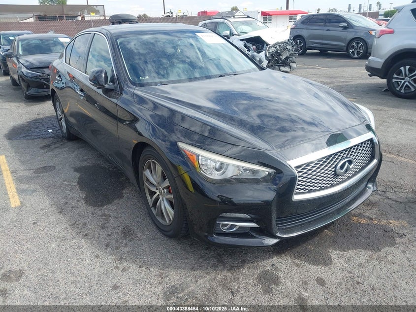 INFINITI Q50