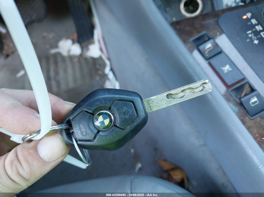 2004 BMW 325I VIN: WBAET37474NJ44870 Lot: 43388495