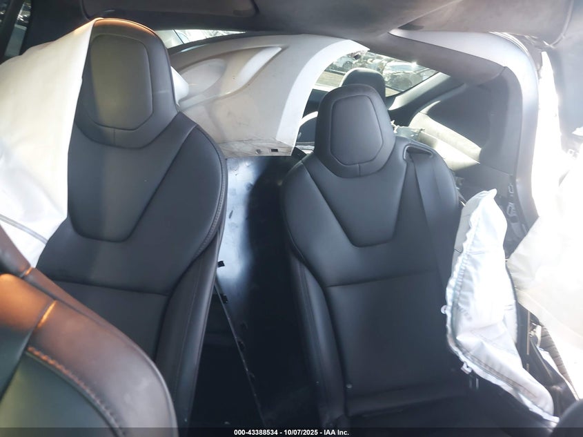 2017 Tesla Model X 100D/75D/90D VIN: 5YJXCBE24HF075440 Lot: 43388534