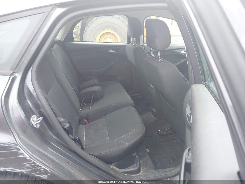 2018 Ford Focus Se VIN: 1FADP3K22JL282838 Lot: 43388547