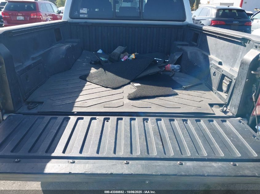 2005 Toyota Tacoma Prerunner V6 VIN: 5TEJU62N95Z041755 Lot: 43388552