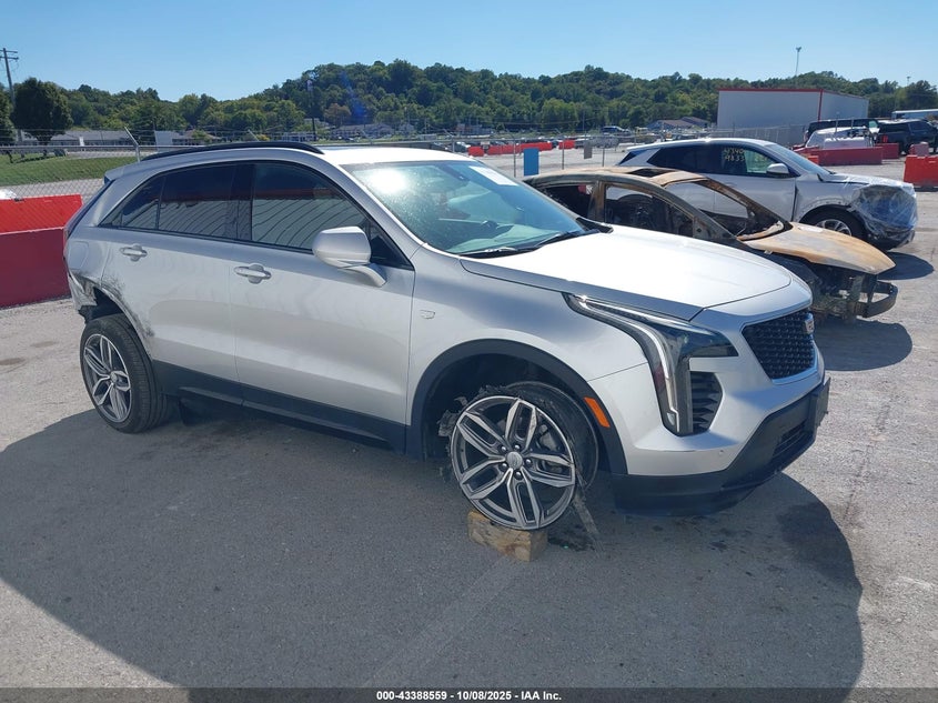 CADILLAC XT4 SPORT