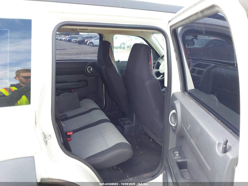 2008 Dodge Nitro Sxt VIN: 1D8GU28K88W252786 Lot: 43388582