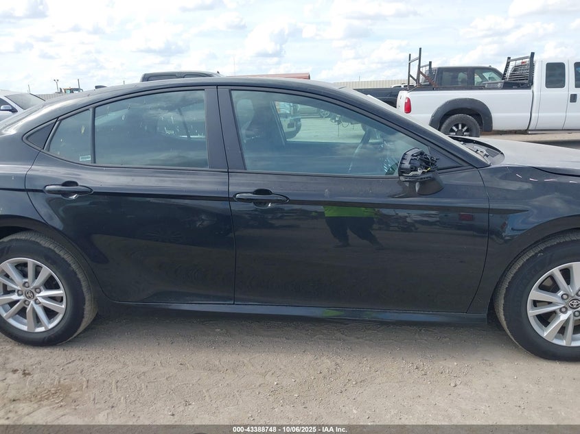 2025 Toyota Camry Le VIN: 4T1DAACK7SU586110 Lot: 43388748
