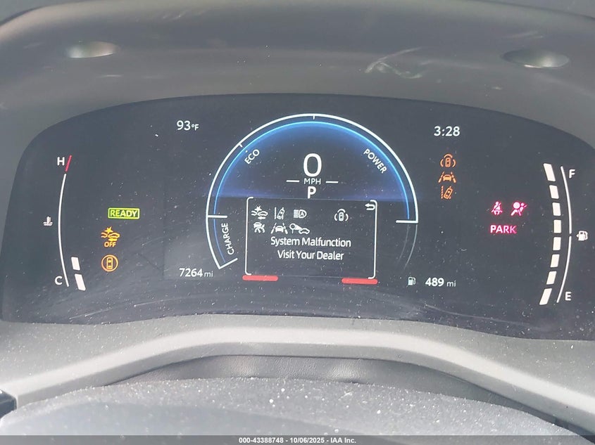 2025 Toyota Camry Le VIN: 4T1DAACK7SU586110 Lot: 43388748