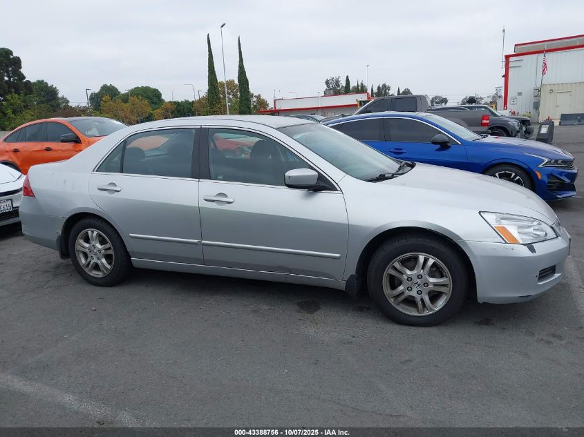2007 Honda Accord 2.4 Se VIN: JHMCM56377C017594 Lot: 43388756