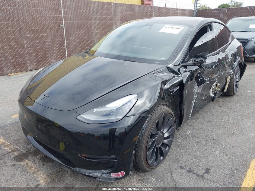 7SAYGDEF9RF046589 2024 TESLA MODEL Y photo no. 2