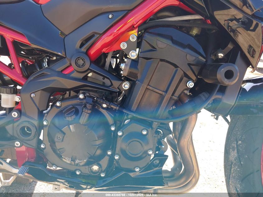 2024 Kawasaki Zr900 F VIN: ML5ZRDF16RDA69427 Lot: 43388766