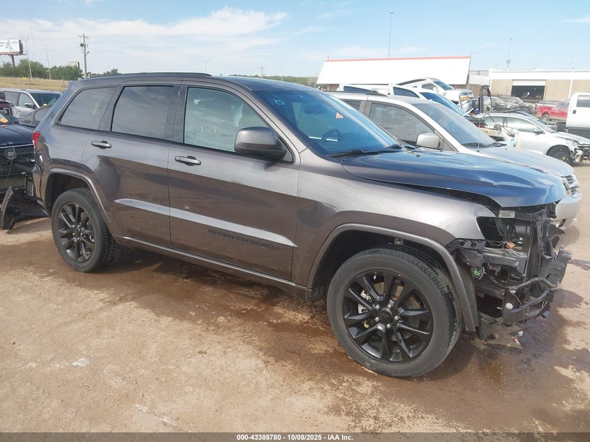 JEEP GRAND CHEROKEE LAREDO X 4X4