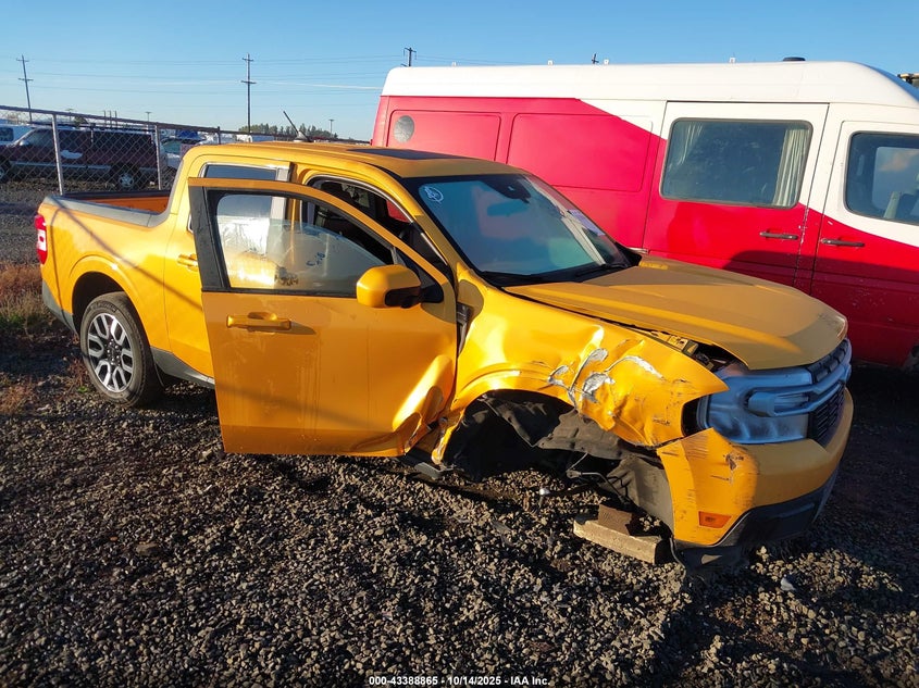 FORD MAVERICK LARIAT