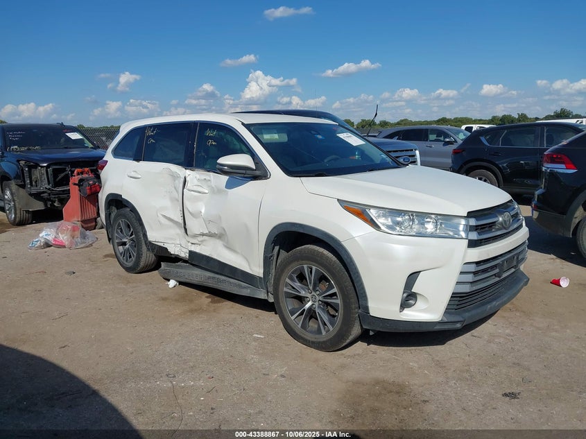 TOYOTA HIGHLANDER LE