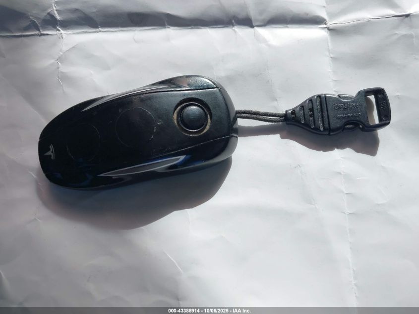 2013 Tesla Model S VIN: 5YJSA1CNXDFP21615 Lot: 43388914