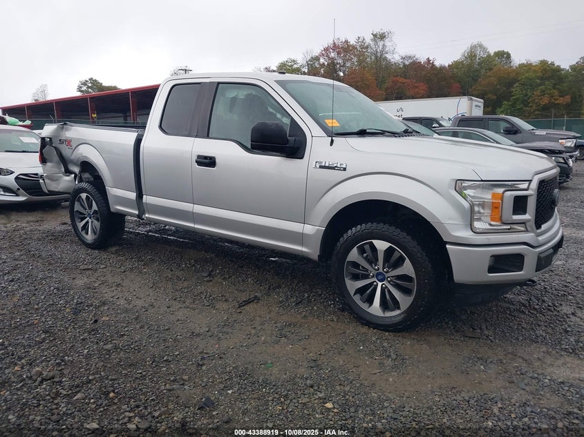 FORD F-150 XL