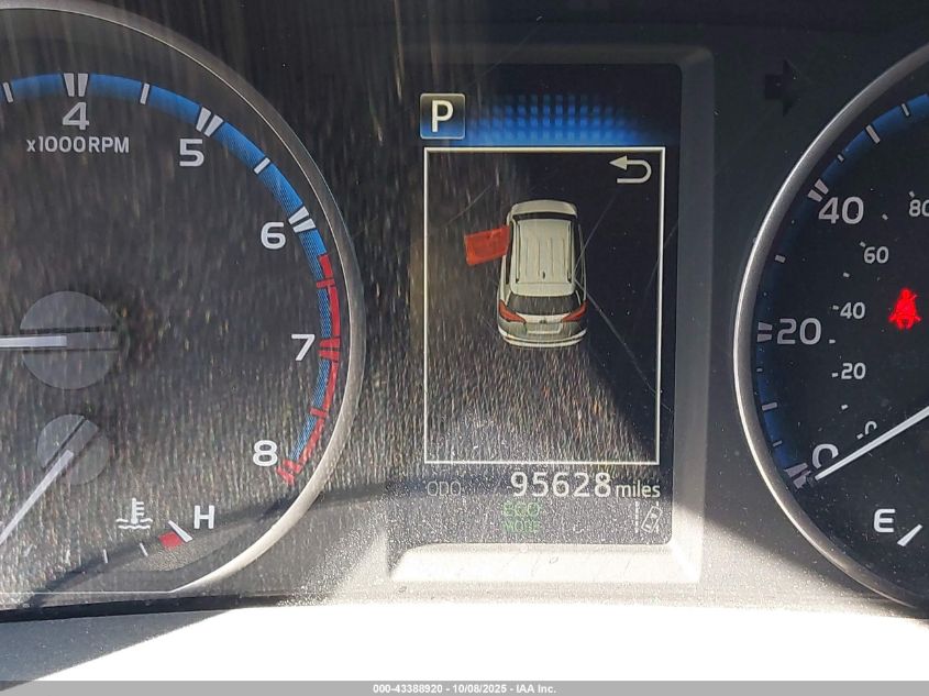 2018 Toyota Rav4 Xle VIN: 2T3RFREV5JW785711 Lot: 43388920