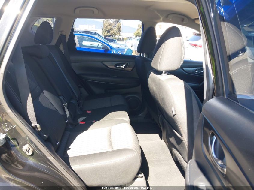 2018 Nissan Rogue S VIN: KNMAT2MT3JP615582 Lot: 43388978