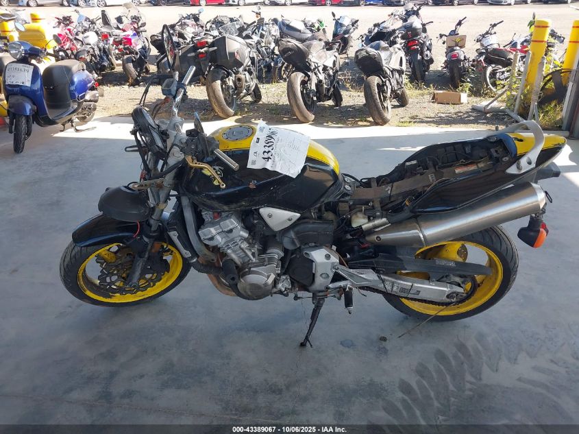 2002 Honda Cb900 F VIN: JH2SC48092M001694 Lot: 43389067