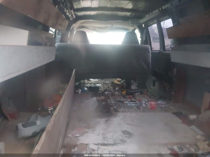 2003 GMC Savana Standard VIN: 1GTHG39U431179048 Lot: 43389082