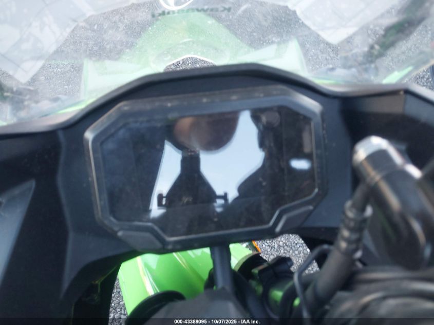 2024 Kawasaki Ex500 A/B VIN: ML5EXGJ13RDA27620 Lot: 43389095