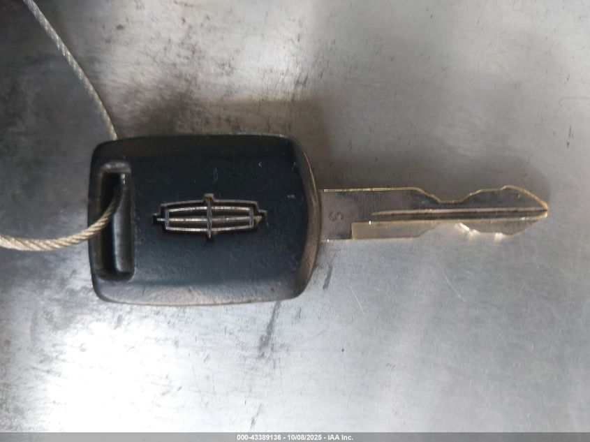 2003 Lincoln Navigator VIN: 5LMFU28R73LJ25585 Lot: 43389136