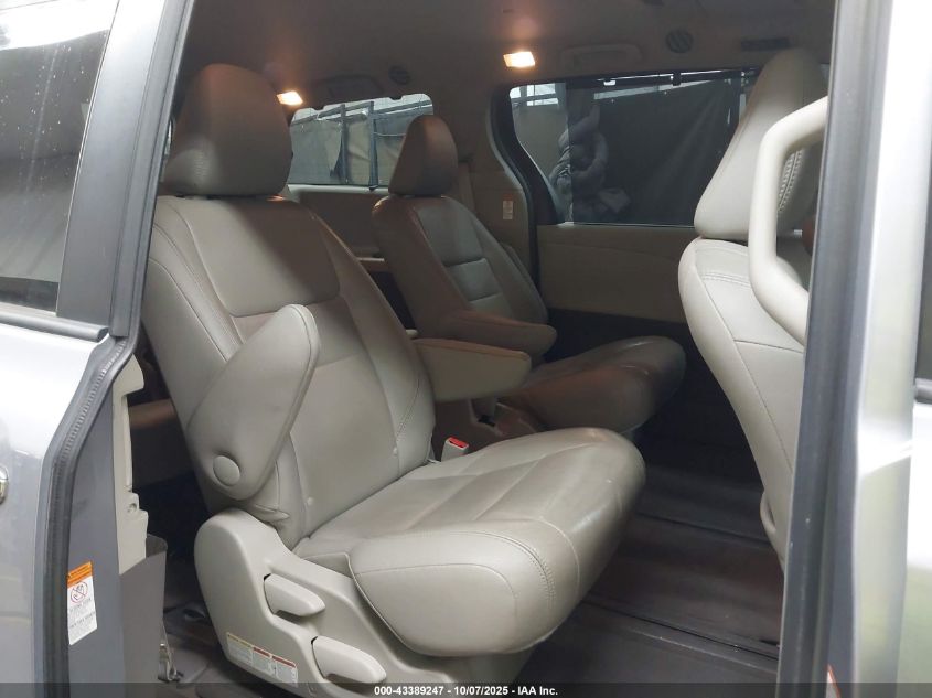 2017 Toyota Sienna Xle Premium 7 Passenger VIN: 5TDDZ3DC0HS160692 Lot: 43389247