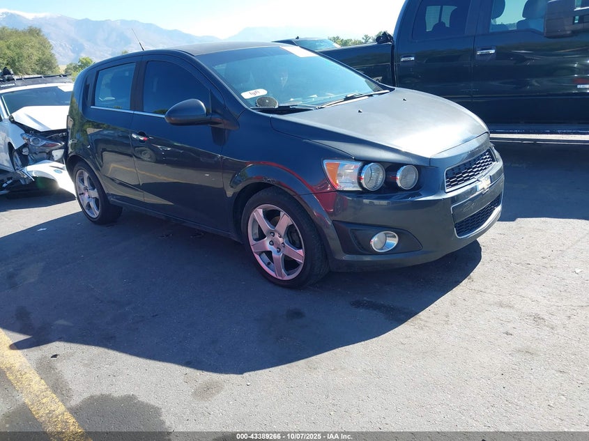 CHEVROLET SONIC LTZ AUTO