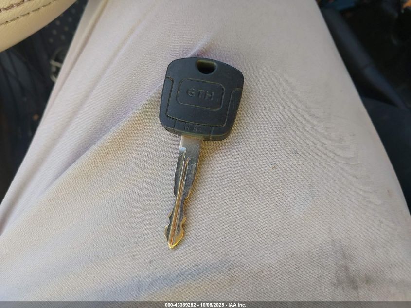 2001 Ford Escape Xlt VIN: 1FMYU03151KF62005 Lot: 43389282