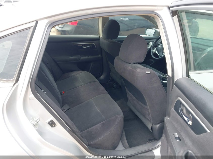 2013 Nissan Altima 2.5 S VIN: 1N4AL3AP2DC102810 Lot: 43389283