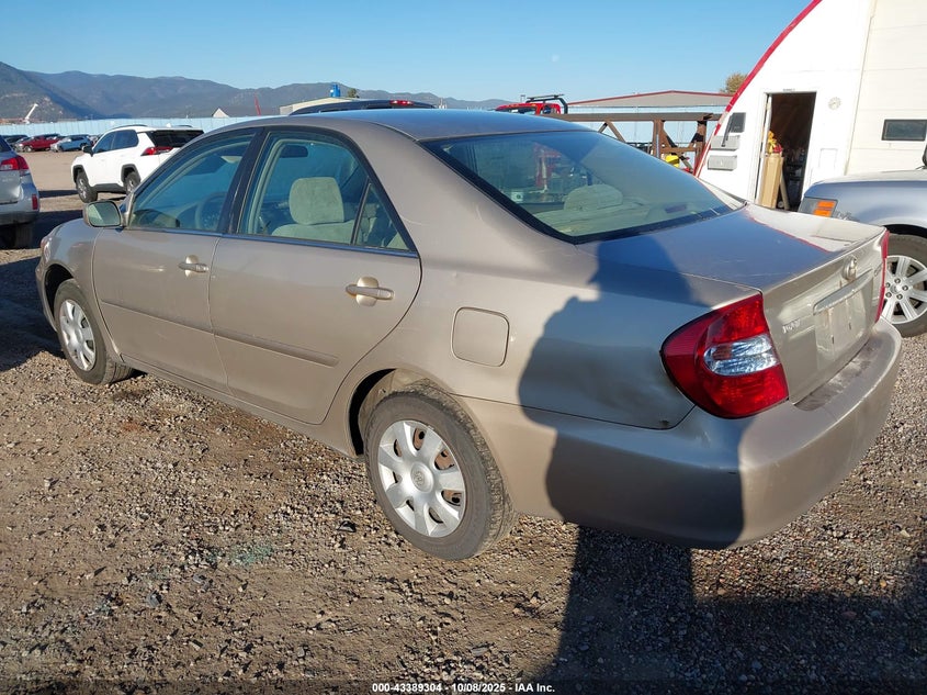 2004 Toyota Camry Le