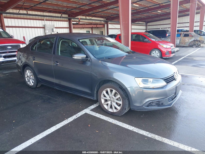 VOLKSWAGEN JETTA 2.5L SE
