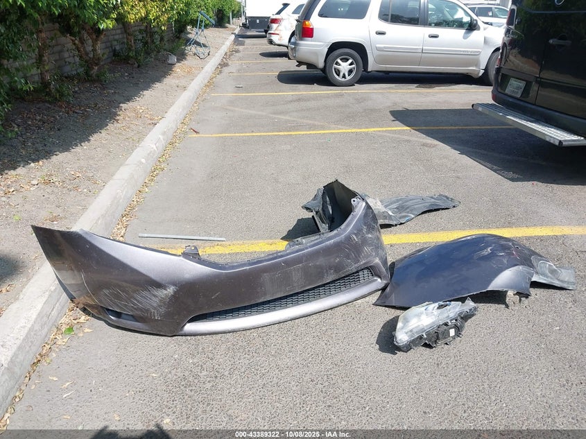 2015 TOYOTA SIENNA XLE PREMIUM 8 PASSENGER 5TDYK3DC7FS614424