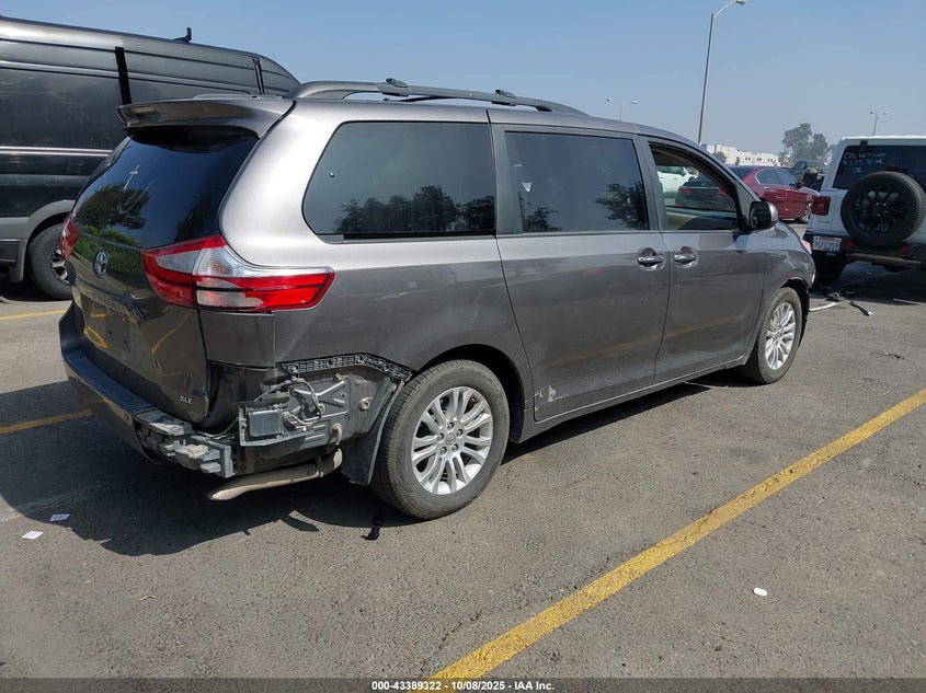 2015 TOYOTA SIENNA XLE PREMIUM 8 PASSENGER 5TDYK3DC7FS614424